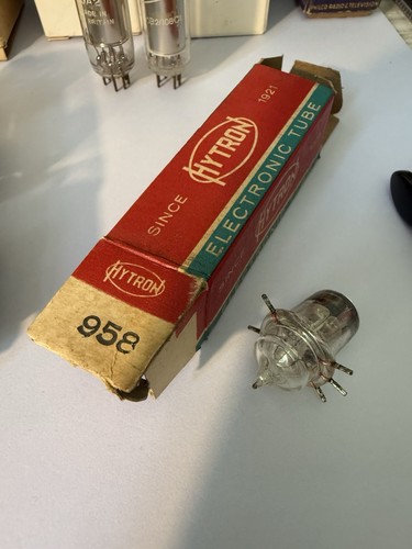 958 acorn triode vacuum tube - acorn,